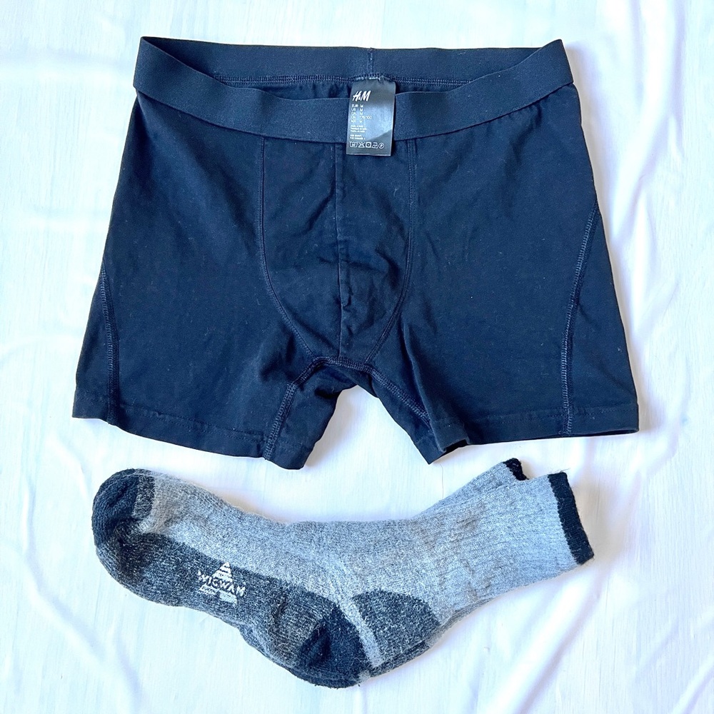 H&M black boxer briefs cotton men's M and Wigwam wool blend crew socks Grey L